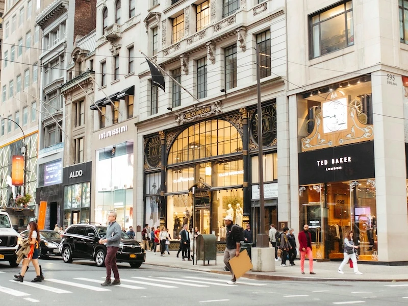 Mixed Use & Retail Centers